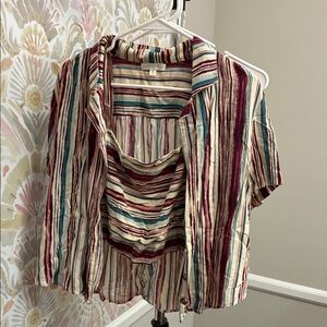 Striped Short Sleeve Draped Front Top in Cream and Burgundy